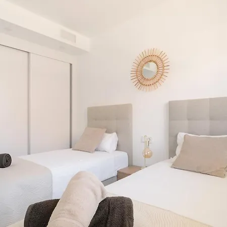Private Jacuzzi, Garage, Sea View, Ac Apartman